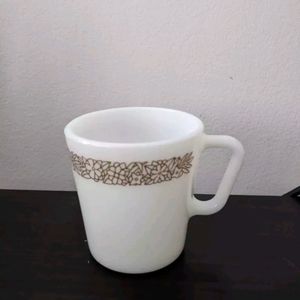 Vintage pyrex mug